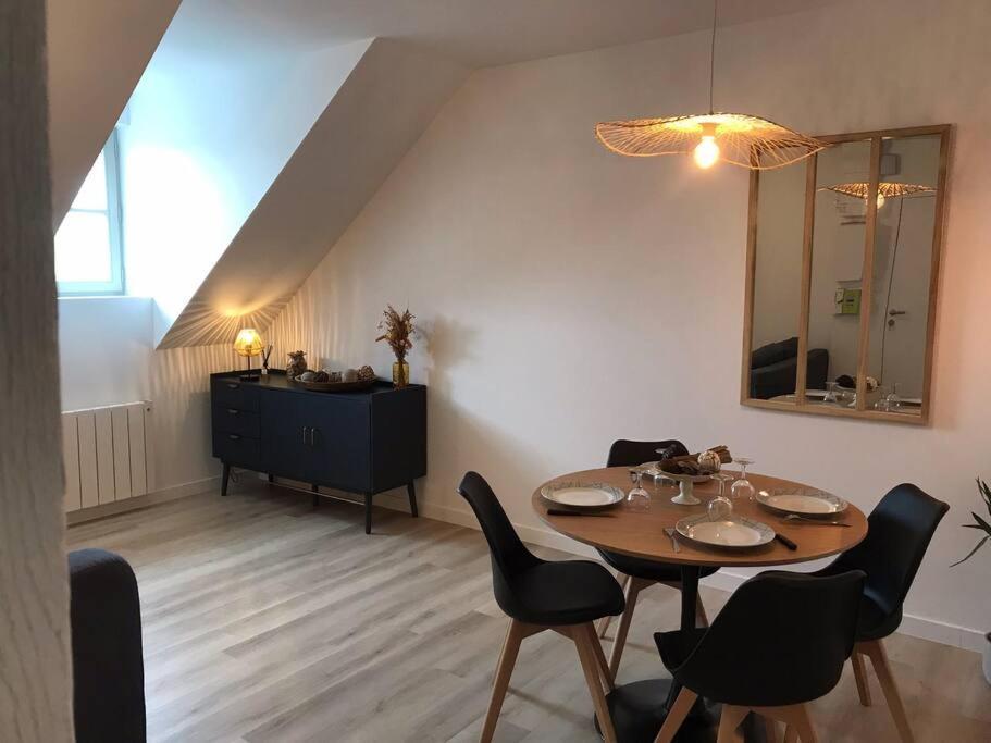 Appartement Cosy Malestroit ภายนอก รูปภาพ